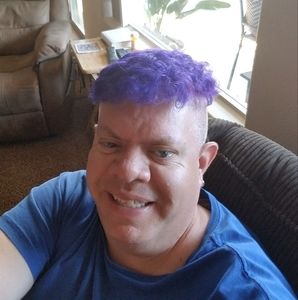 Meet your Posher, Ferris m.